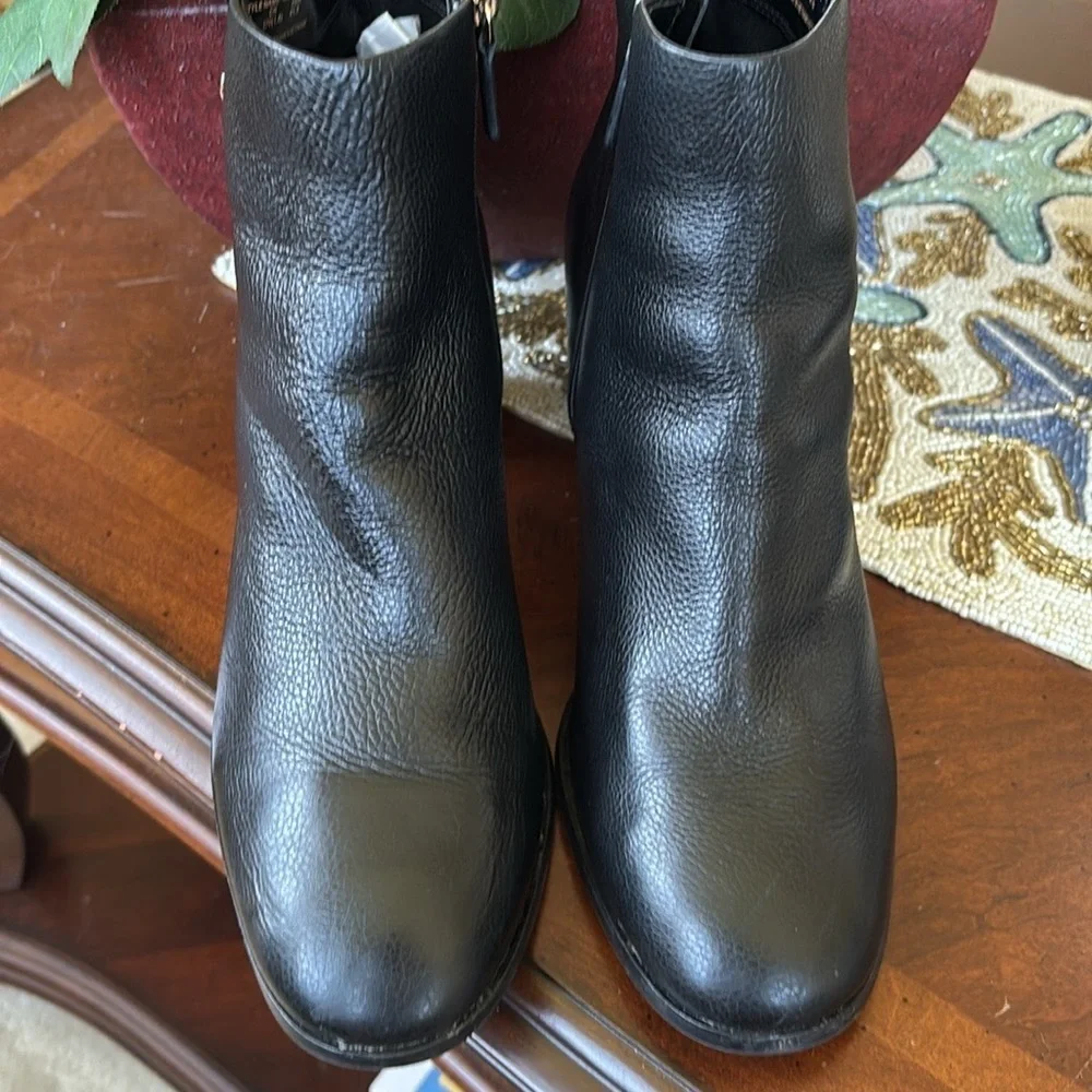 Kate Spade Manhattan Black Pebble Uptown Leather Booties Block Heel Ankle Boots